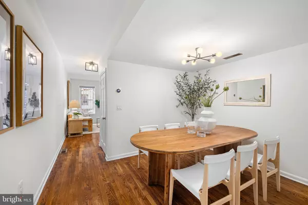 Washington, DC 20002,615 14TH PL NE