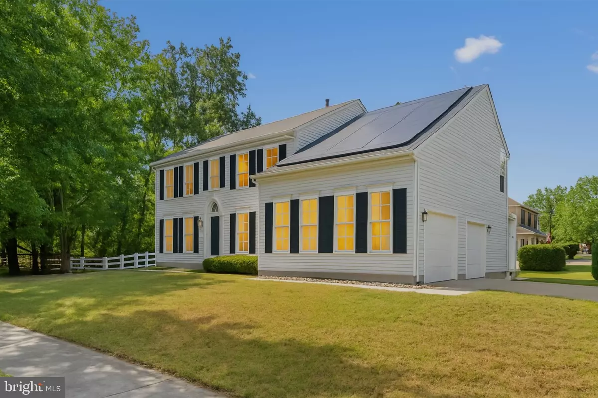 Waldorf, MD 20602,11613 BARDMOOR CT