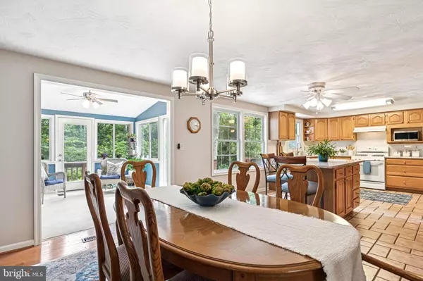 Arnold, MD 21012,553 BAY GREEN DR