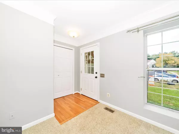 Woodbridge, VA 22191,2661 MCGUFFEYS CT