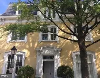 131 N WASHINGTON ST, Alexandria, VA 22314