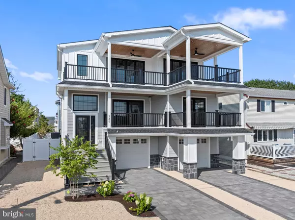 Surf City, NJ 08008,249 S 2ND ST