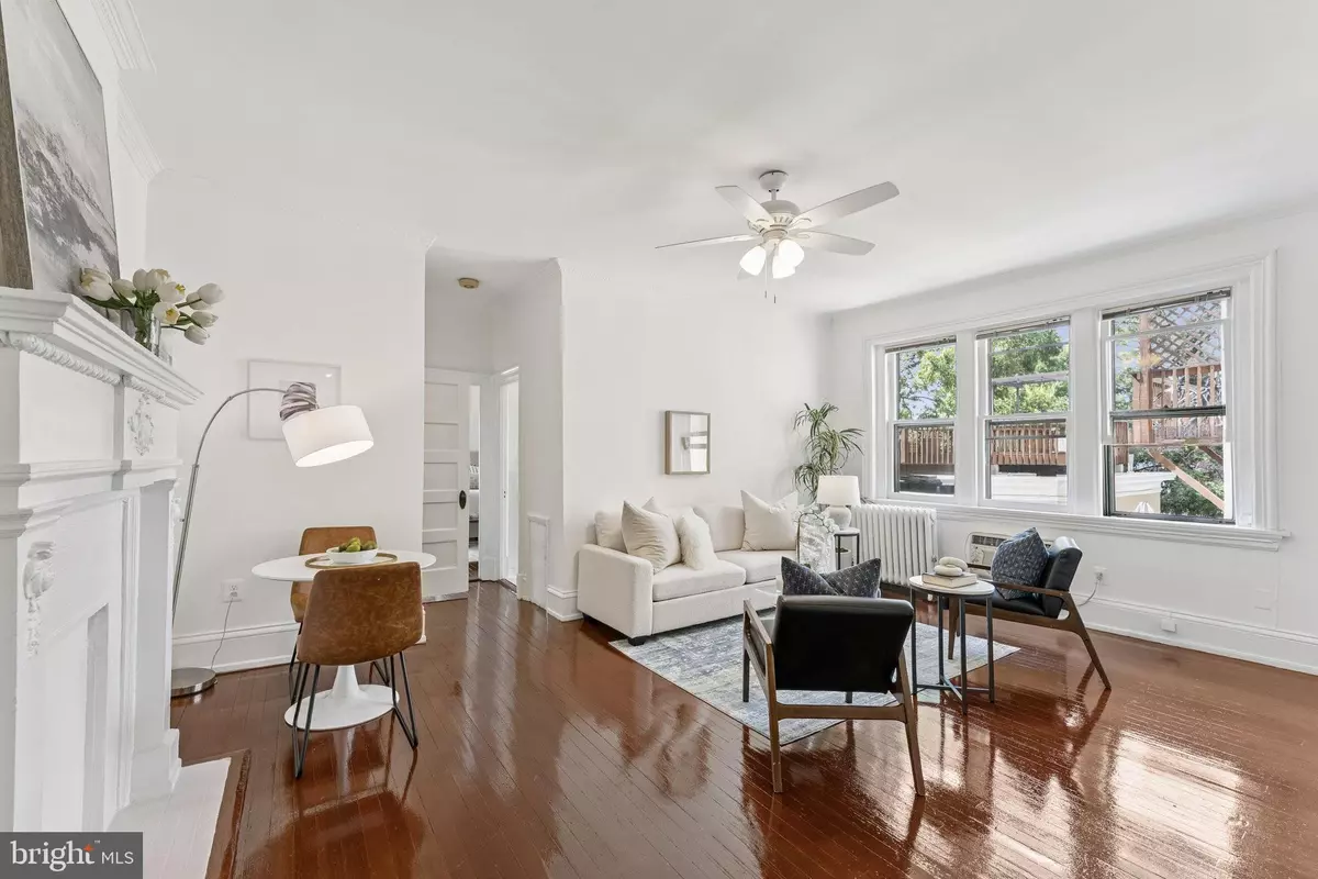 Washington, DC 20009,1840 MINTWOOD PL NW #203