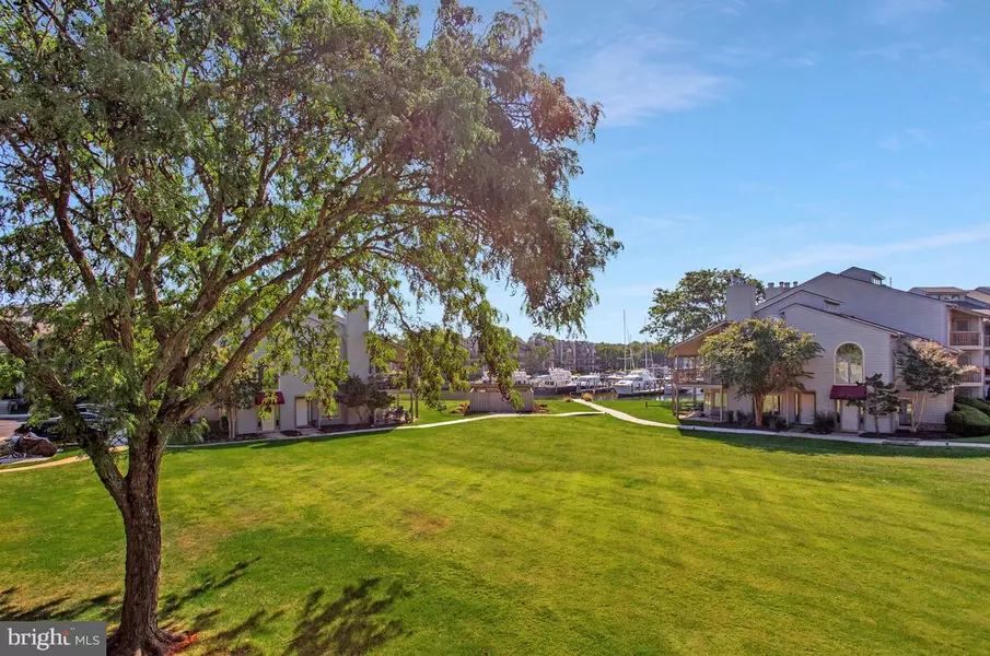 7002 CHANNEL VILLAGE CT #101, Annapolis, MD 21403