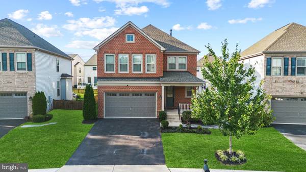 42506 OXFORD FOREST CIR, Chantilly, VA 20152