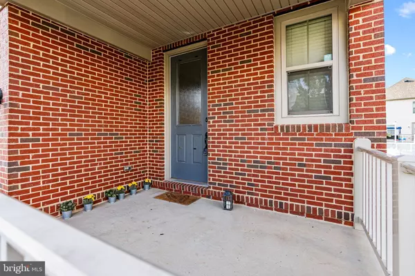 Chantilly, VA 20152,42506 OXFORD FOREST CIR