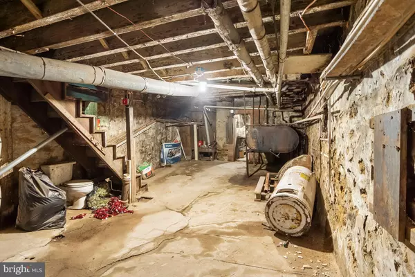 Philadelphia, PA 19122,2113-15 GERMANTOWN AVE