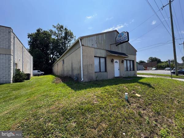 Blue Bell, PA 19422,1336 DEKALB PIKE