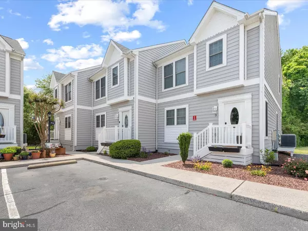 9739 GOLF COURSE RD #D102, Ocean City, MD 21842