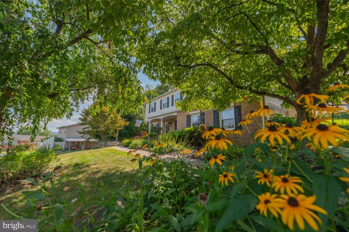 Emmaus, PA 18049,1714 W FURNACE ST