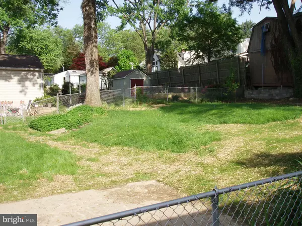 Kensington, MD 20895,3010 FERNDALE ST