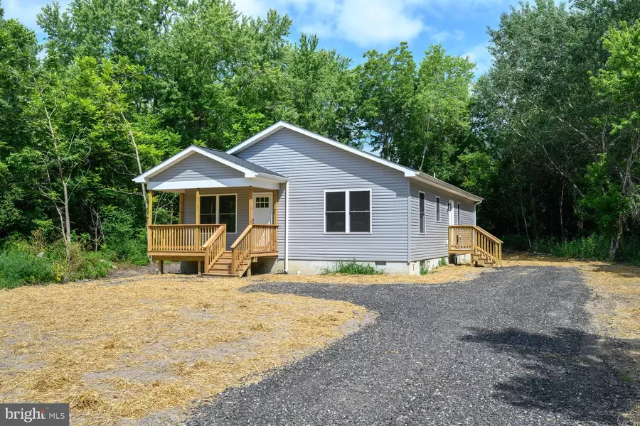 2422 ROCK DR, Cambridge, MD 21613