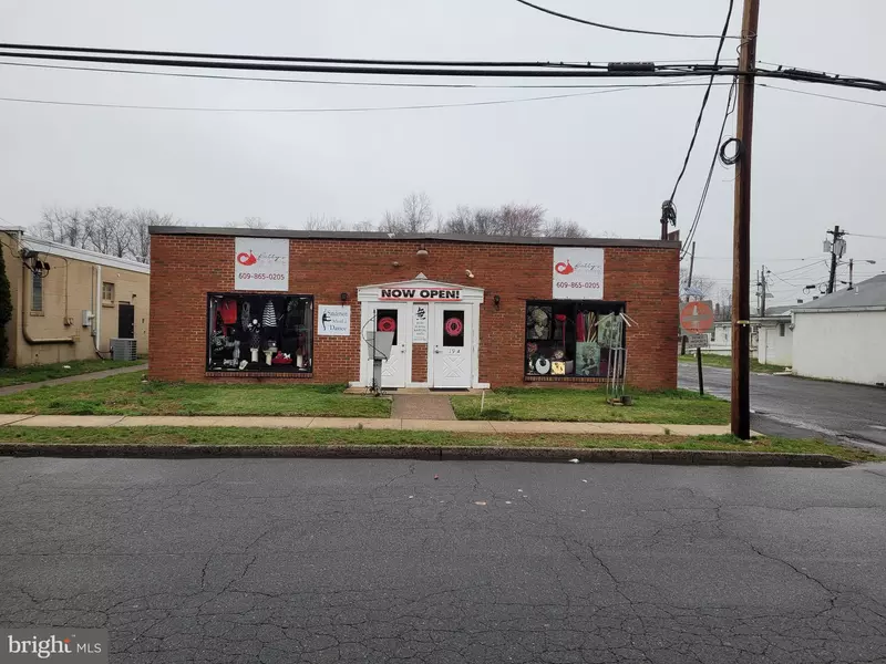 19--A LEXINGTON AVE, Trenton, NJ 08618