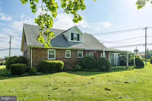 Newmanstown, PA 17073,279 S SHERIDAN RD