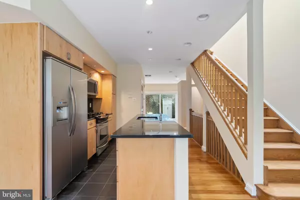 Philadelphia, PA 19147,1116 GREENWICH ST