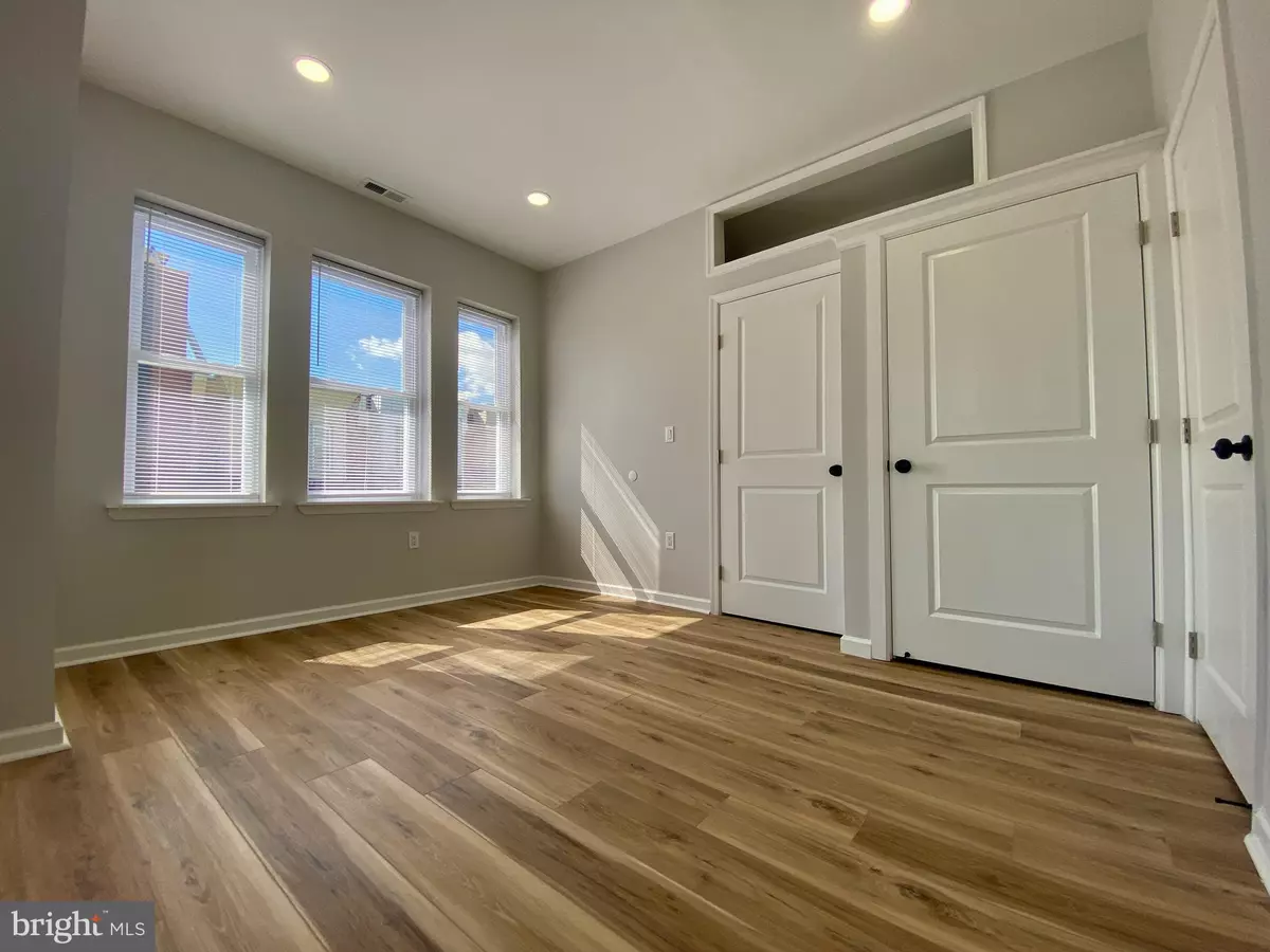 Philadelphia, PA 19143,5635 MALCOLM ST #2