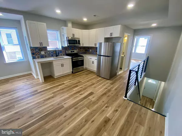 Philadelphia, PA 19143,5635 MALCOLM ST #2