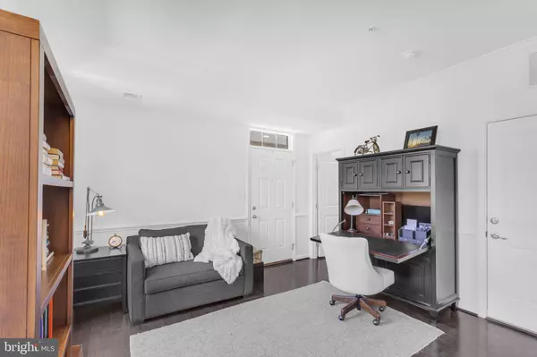 Baltimore, MD 21224,944 S MACON ST