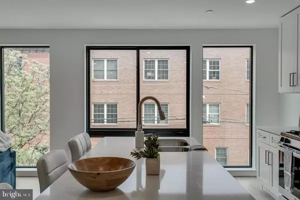 Philadelphia, PA 19122,1318 N FRANKLIN ST #5