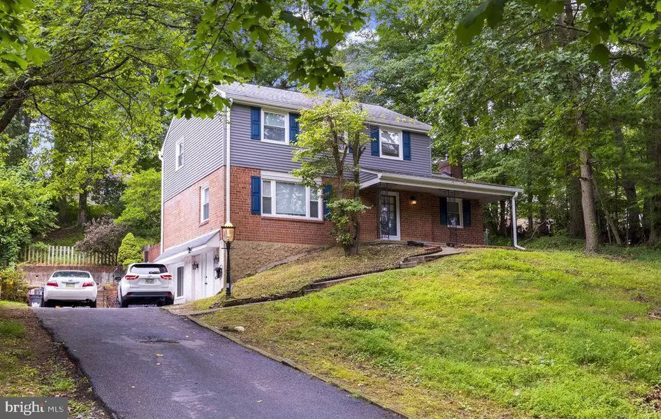 517 W WOODLAND AVE, Springfield, PA 19064