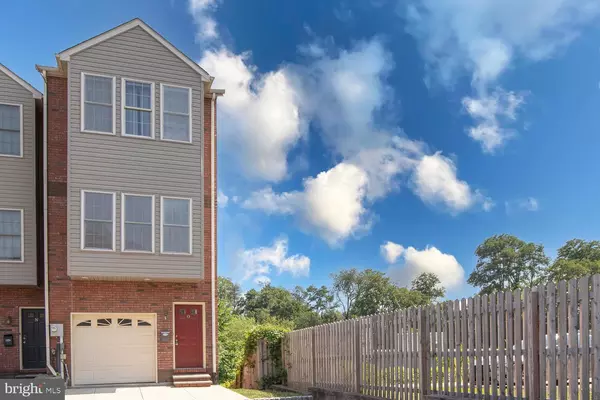 635 DUPONT ST #O, Philadelphia, PA 19128