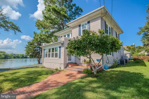 311 PHILADELPHIA, Salisbury, MD 21801
