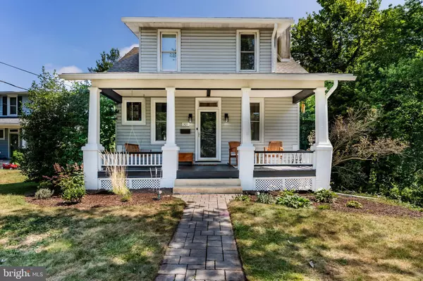 301 N 17TH ST, Camp Hill, PA 17011