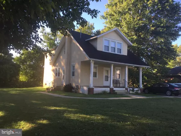 Havertown, PA 19083,1213 ELLSTON RD #2ND FL