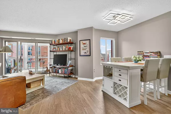 Alexandria, VA 22314,2121 JAMIESON AVE #1208