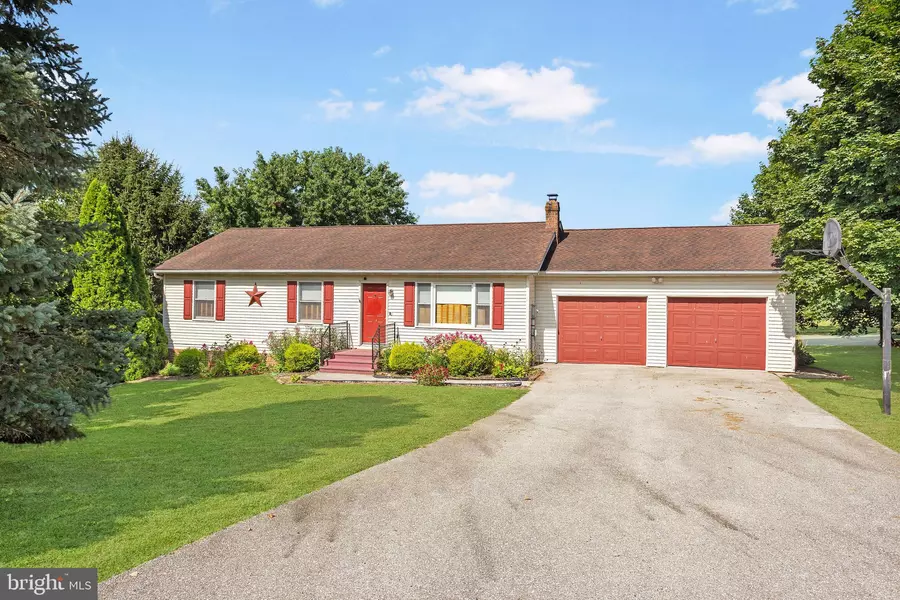 20 CREST VIEW DR, East Berlin, PA 17316
