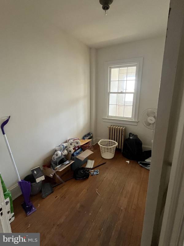 Washington, DC 20011,448 DELAFIELD PL NW