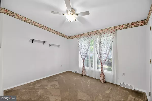 Mays Landing, NJ 08330,296 PEBBLE BEACH DR