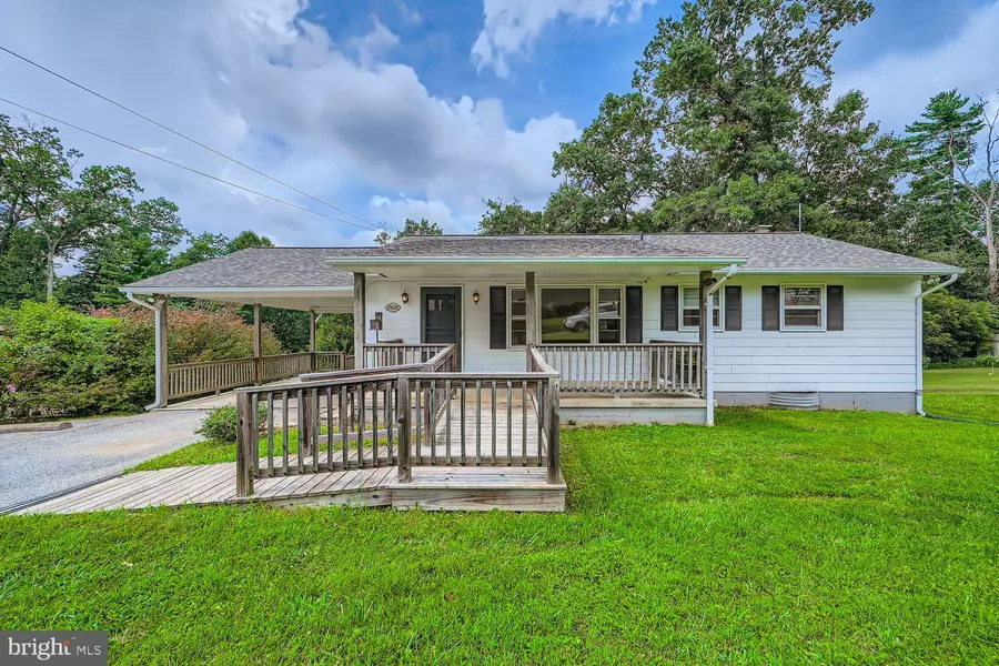 7528 DOGWOOD RD, Sykesville, MD 21784