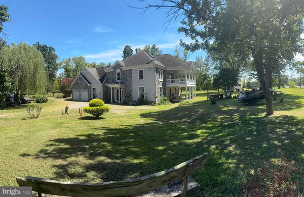 601 CREEK RD, Delanco, NJ 08075