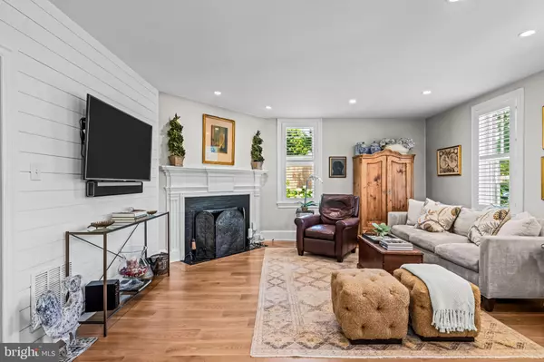 Haddonfield, NJ 08033,38 TANNER ST