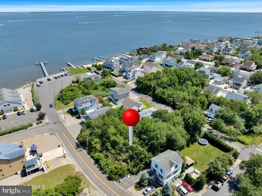 Waretown, NJ 08758,84 BRYANT RD