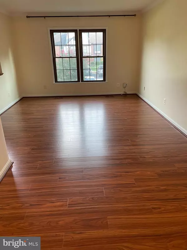 Lutherville Timonium, MD 21093,14 WALTON WAY