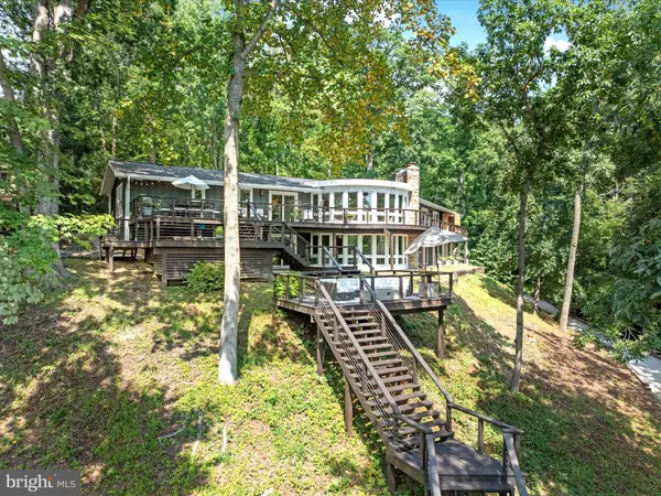 Annapolis, MD 21401,778 BON HAVEN DR