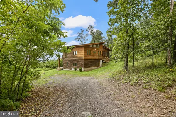 Martinsburg, WV 25403,2611 RADIO TOWER RD