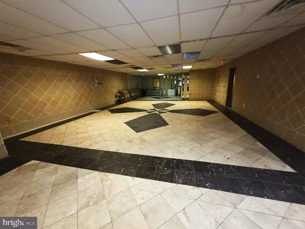 Atlantic City, NJ 08401,2524/2600 ARCTIC AVE