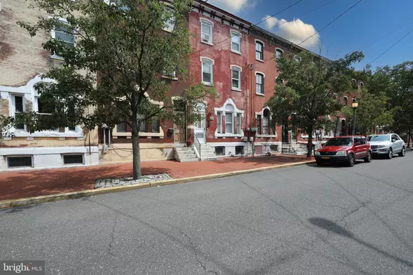 Camden, NJ 08102,107 PENN STREET