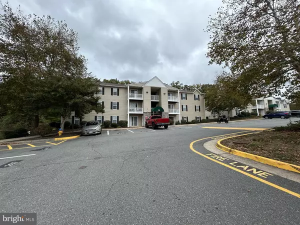 Stafford, VA 22554,38 WHITE PINE CIR #100