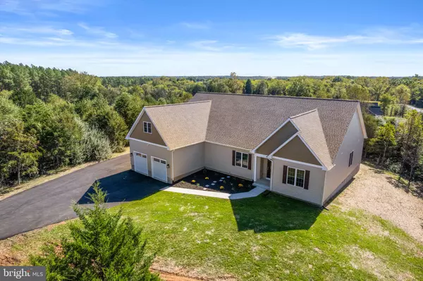 Catlett, VA 20119,2012 DOZER LN