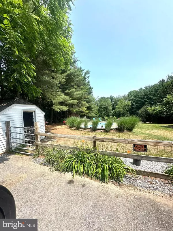 Westminster, MD 21157,2208 BLUEBIRD DR