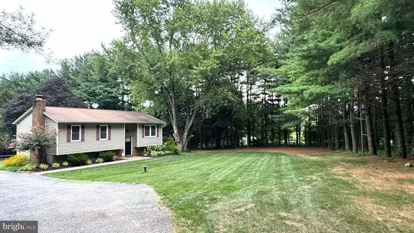 2208 BLUEBIRD DR, Westminster, MD 21157