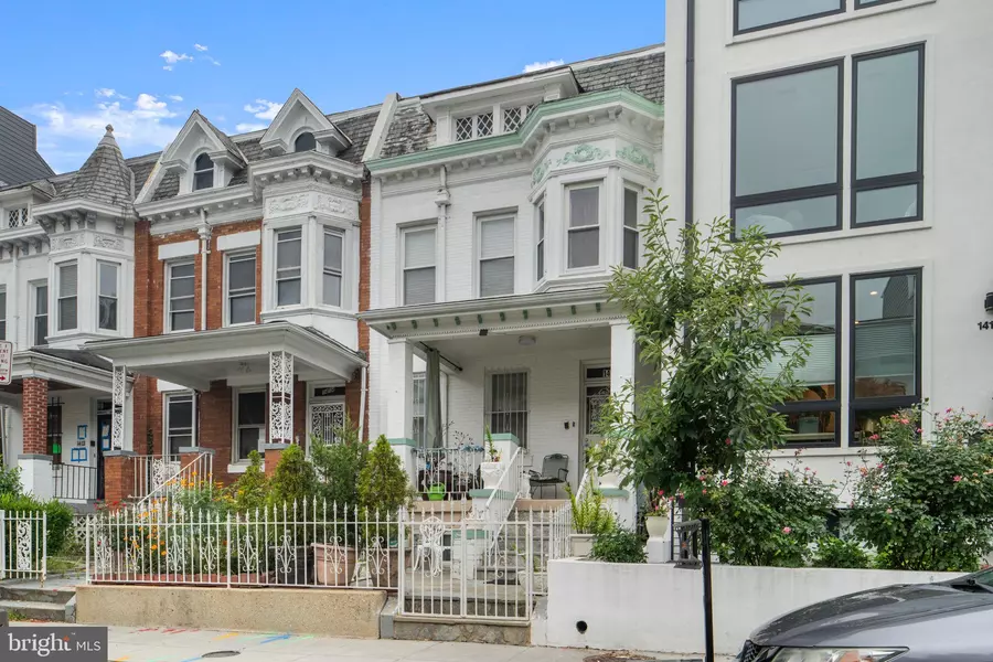 1416 MERIDIAN PL NW #B, Washington, DC 20010