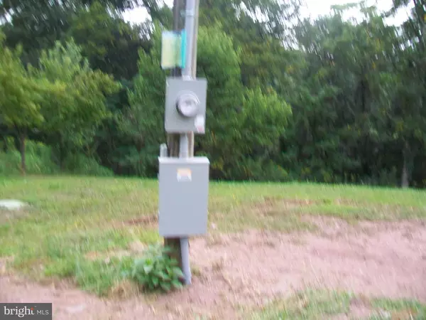 Levels, WV 25431,1442 FELLER DR