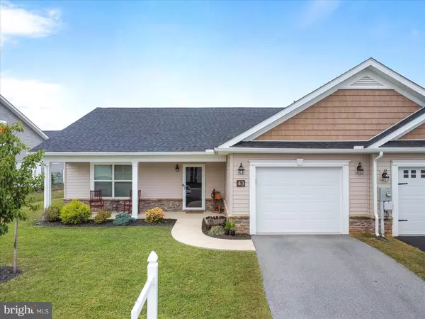 43 AKRON DR, Falling Waters, WV 25419