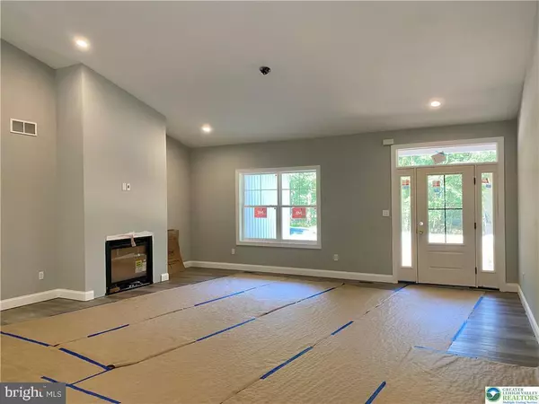 Lehighton, PA 18235,730 MILL RUN DR