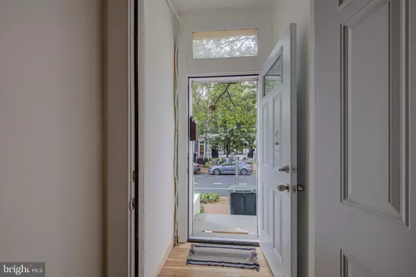 Washington, DC 20003,1528 E ST SE